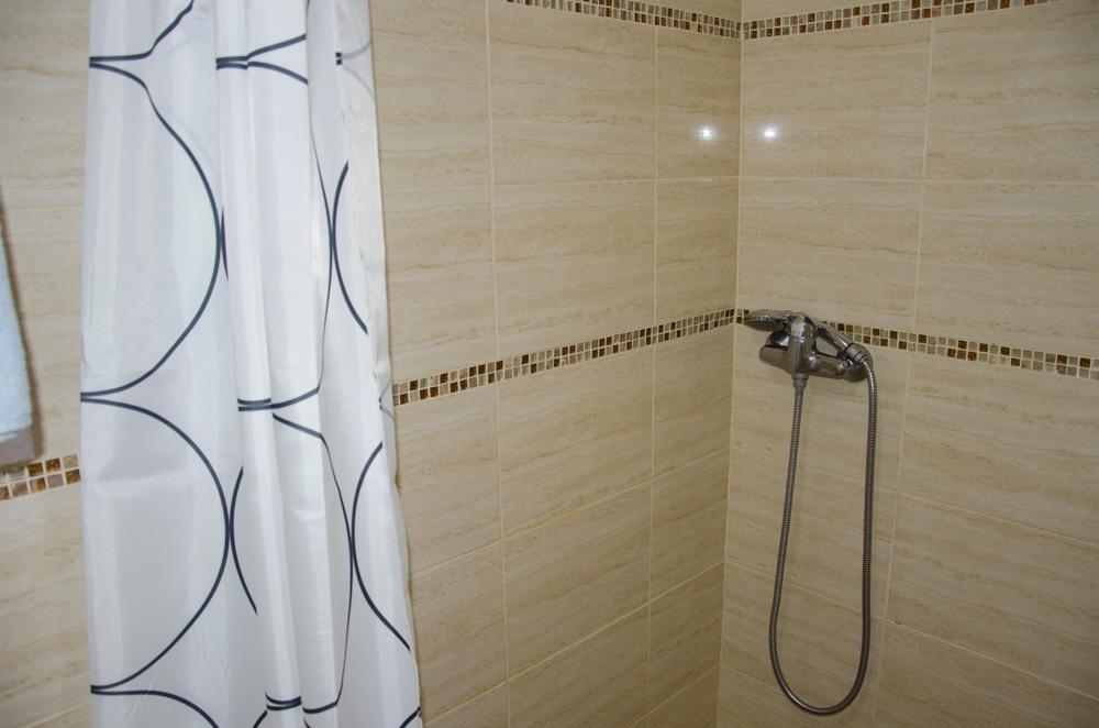 Liubava Hotel Polyana  Bagian luar foto