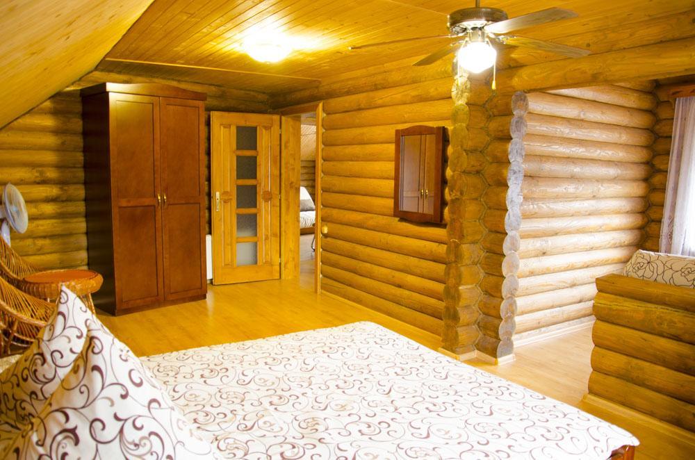 Liubava Hotel Polyana  Bagian luar foto