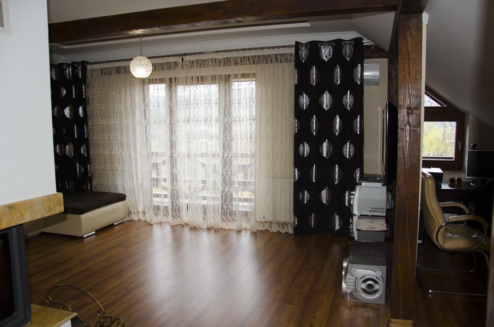 Liubava Hotel Polyana  Bagian luar foto