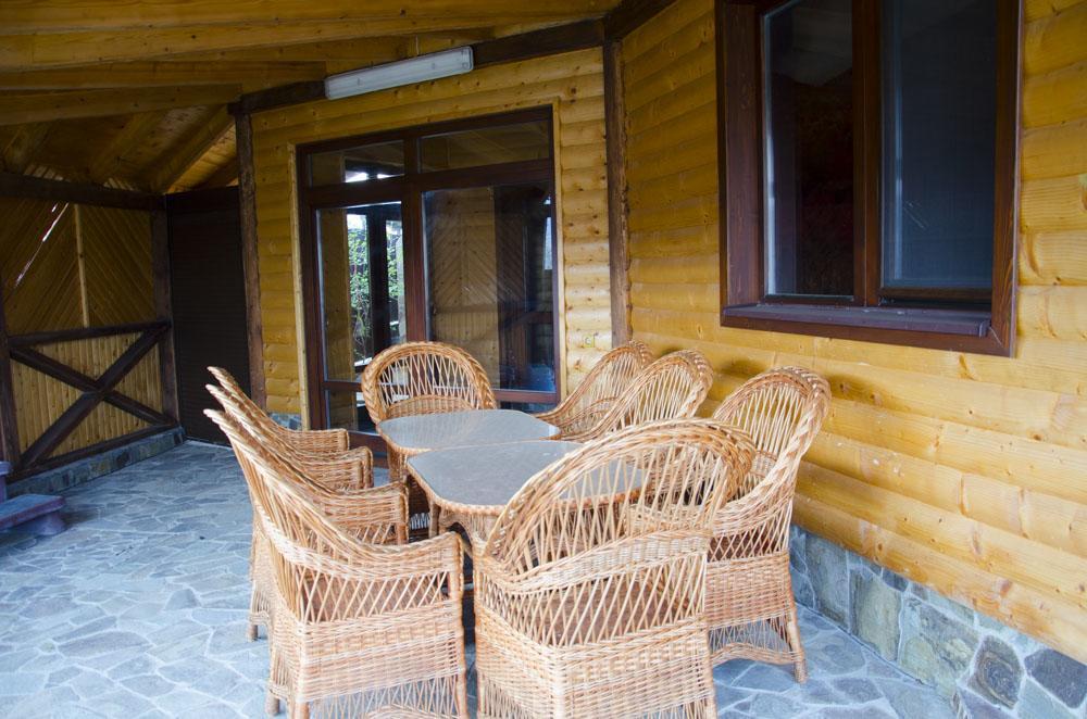 Liubava Hotel Polyana  Bagian luar foto