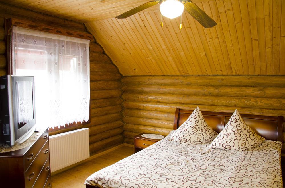 Liubava Hotel Polyana  Bagian luar foto